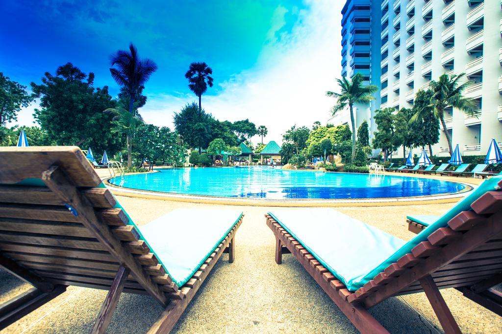 The Circle Residence Jomtien Beach Esterno foto