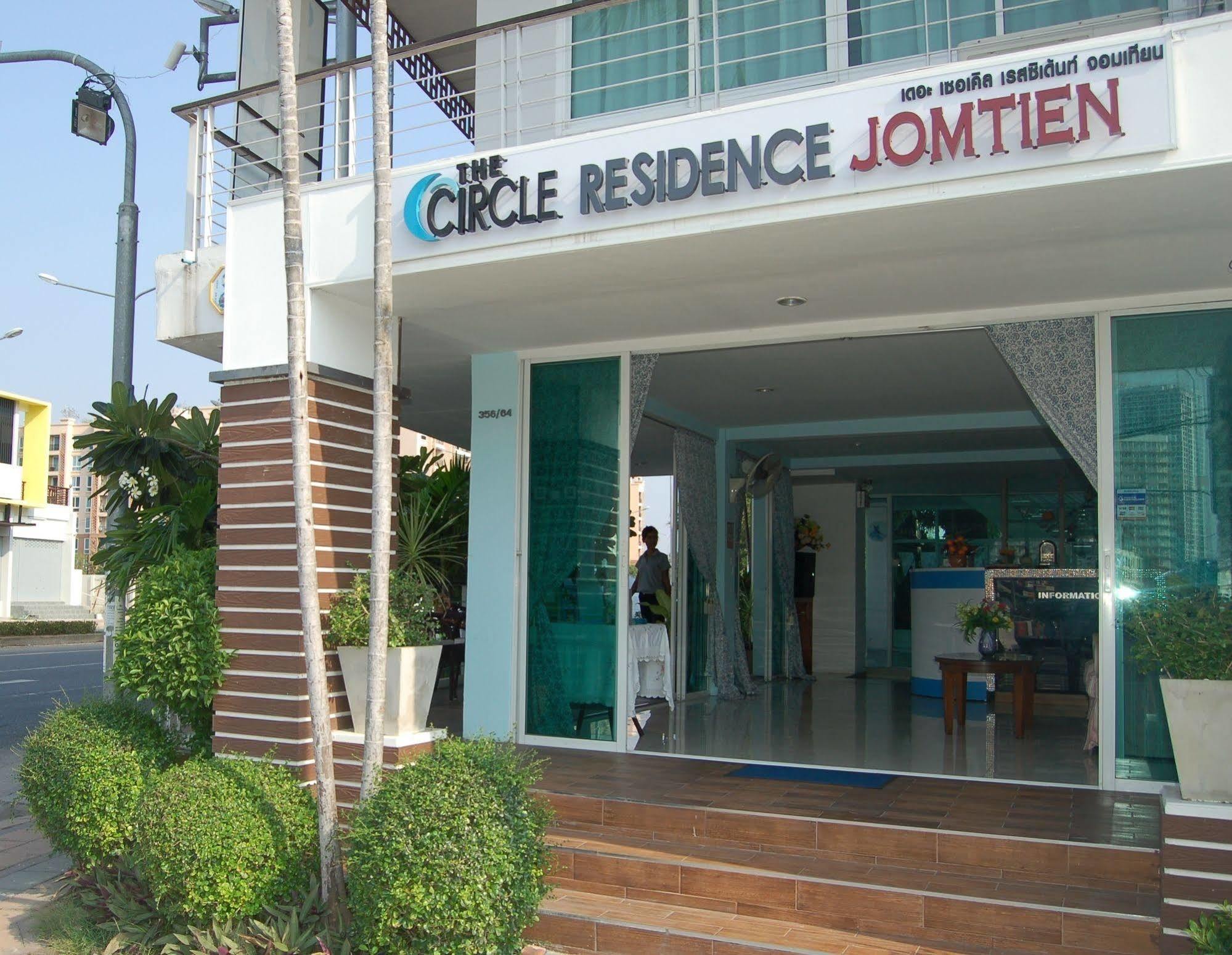 The Circle Residence Jomtien Beach Esterno foto