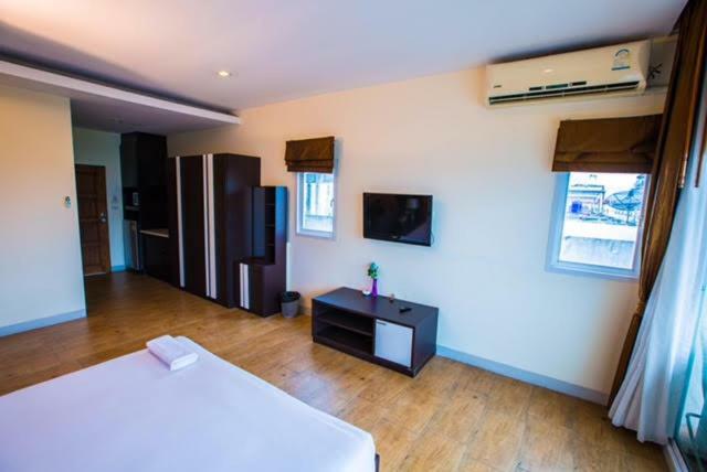 The Circle Residence Jomtien Beach Esterno foto